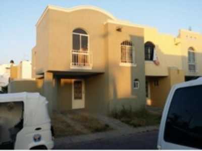 Apartment For Sale in Tlajomulco De Zuniga, Mexico