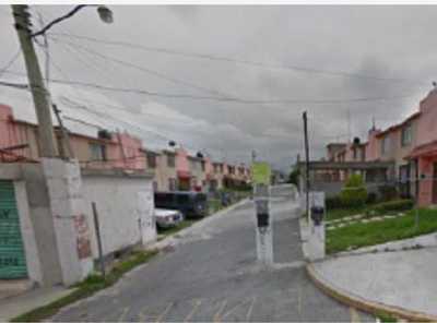 Home For Sale in Ixtapaluca, Mexico