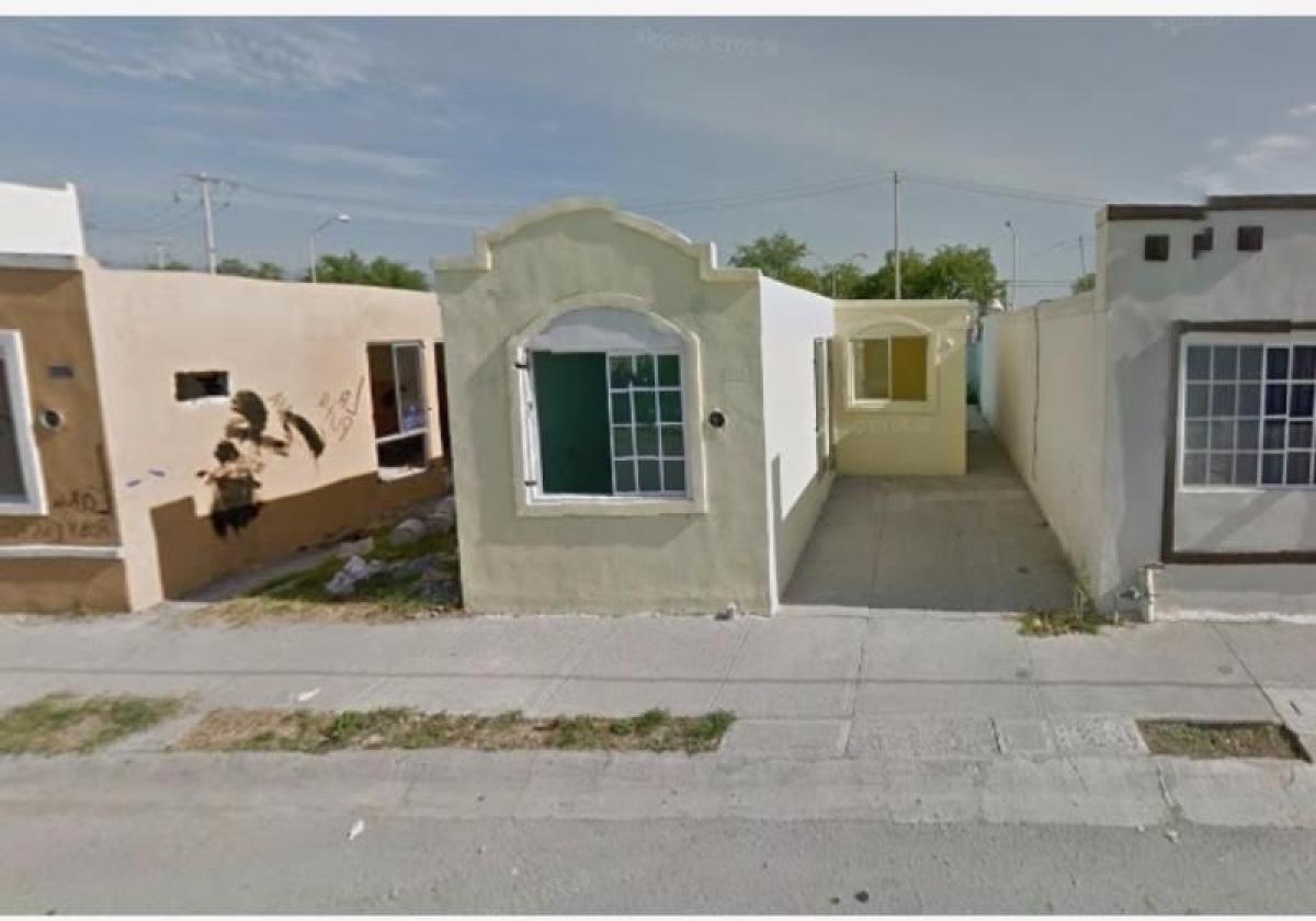 Picture of Home For Sale in Cadereyta Jimenez, Nuevo Leon, Mexico