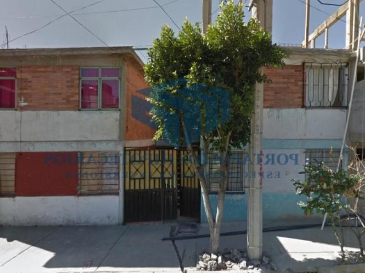 Picture of Apartment For Sale in Nezahualcoyotl, Mexico, Mexico