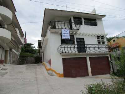Home For Sale in Chilpancingo De Los Bravo, Mexico