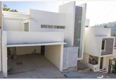 Home For Sale in Oaxaca De Juarez, Mexico