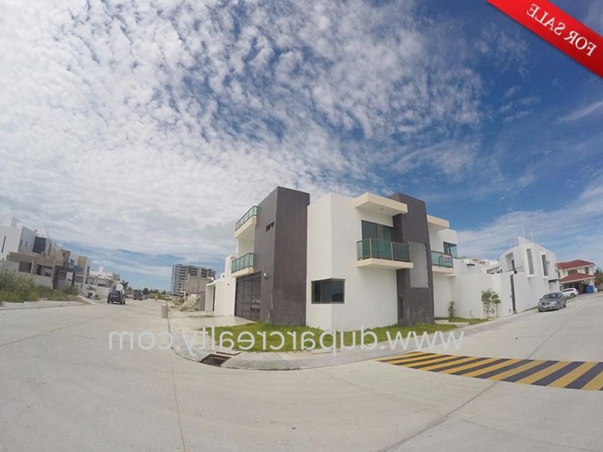 Picture of Home For Sale in Carmen, Campeche, Mexico