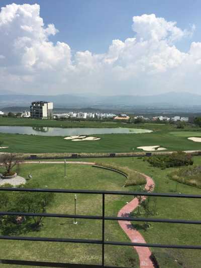 Apartment For Sale in El Marques, Mexico