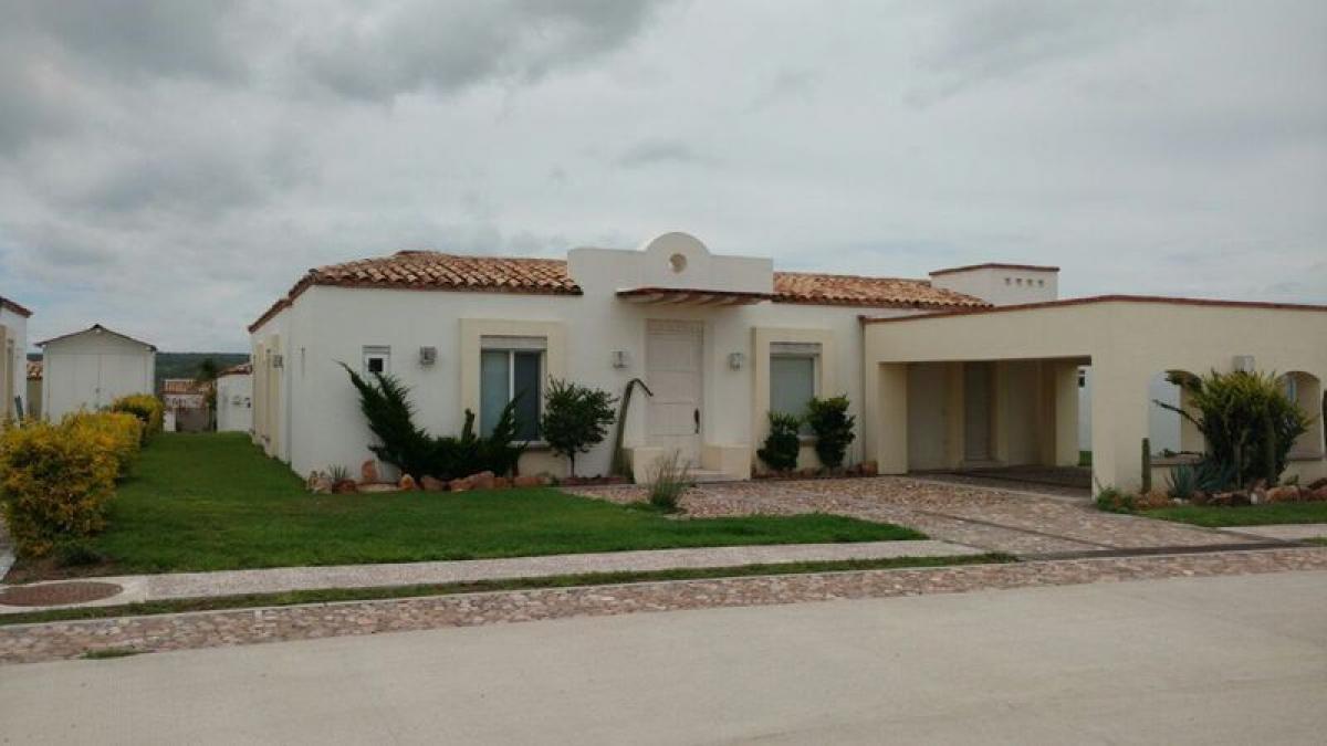 Picture of Home For Sale in Irapuato, Guanajuato, Mexico