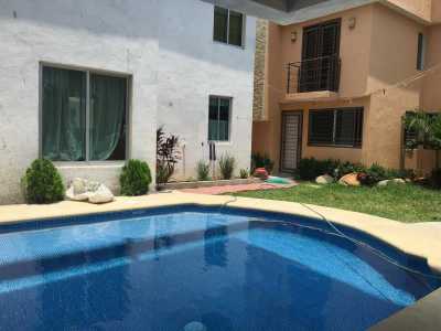 Home For Sale in Acapulco De Juarez, Mexico