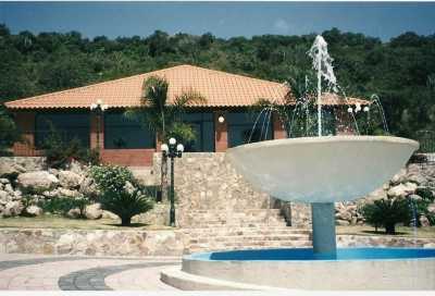 Home For Sale in San Francisco Del Rincon, Mexico