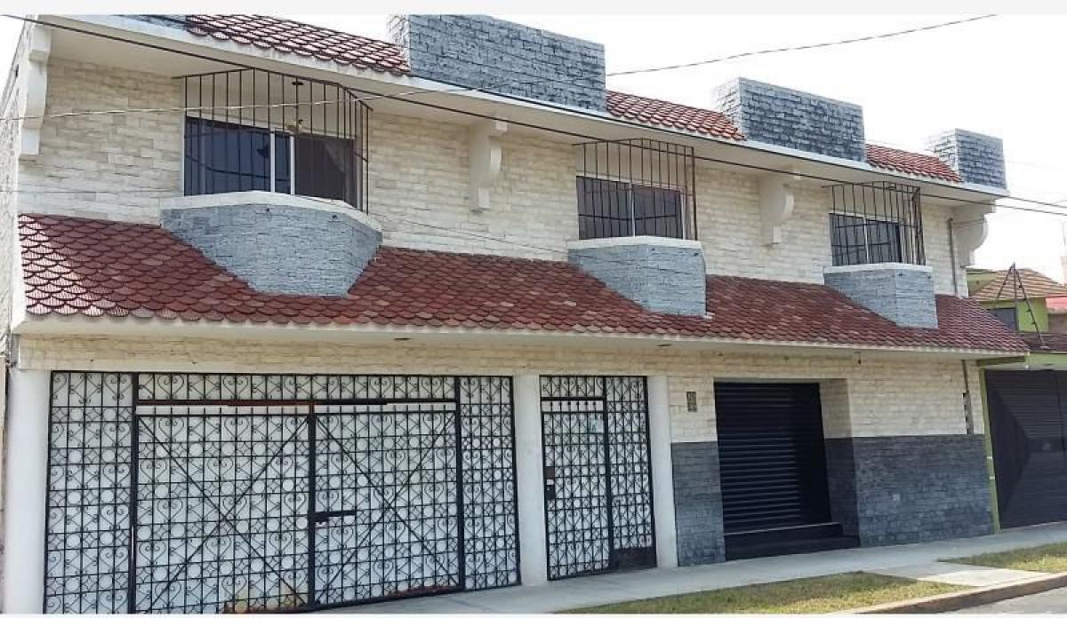Picture of Home For Sale in Estado De Mexico, Mexico, Mexico