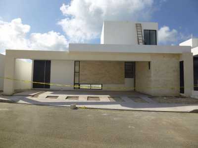 Home For Sale in Merida, Mexico