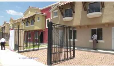 Home For Sale in Tecamac, Mexico