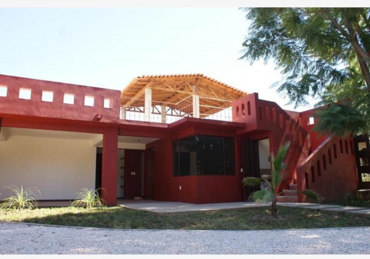 Picture of Home For Sale in San Lorenzo Cacaotepec, Oaxaca, Mexico