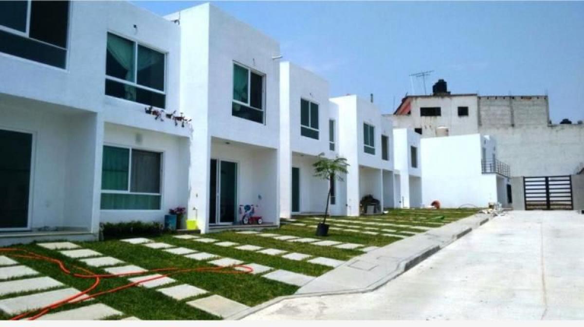 Picture of Home For Sale in Yecapixtla, Morelos, Mexico