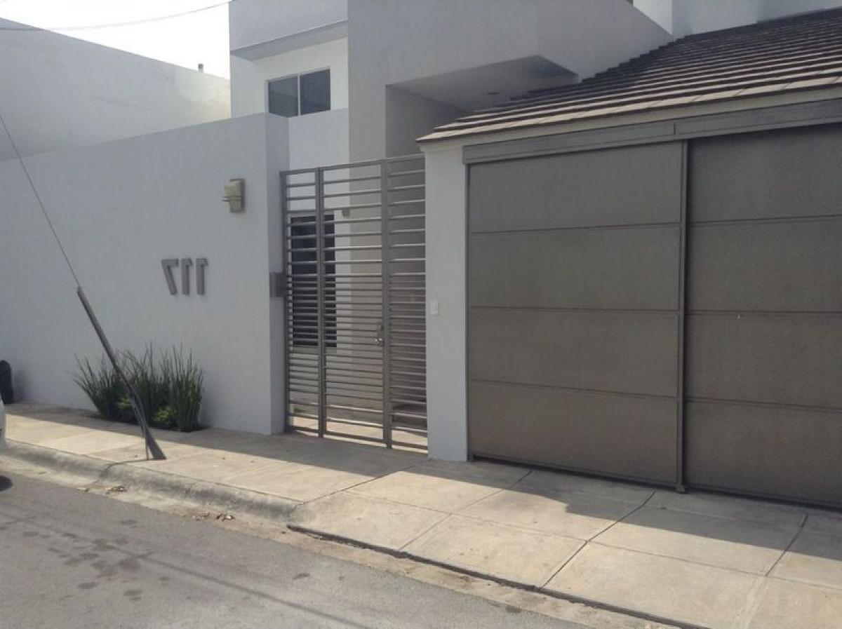 Picture of Home For Sale in San Pedro Garza Garcia, Nuevo Leon, Mexico