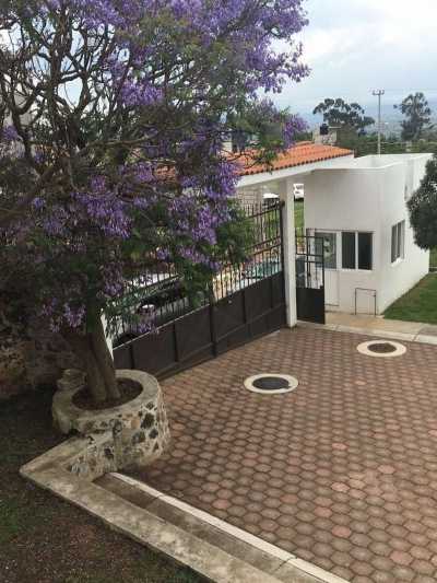 Home For Sale in Jocotitlan, Mexico