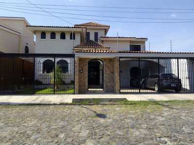 Other Commercial For Sale in Tlajomulco De Zuniga, Mexico