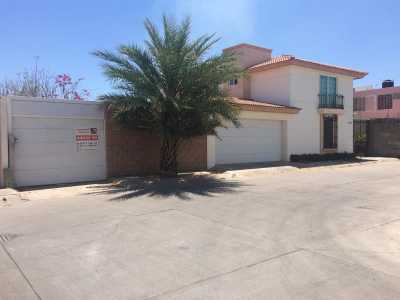 Home For Sale in Culiacan, Mexico