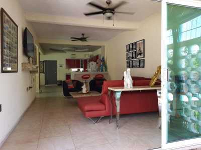 Other Commercial For Sale in Acapulco De Juarez, Mexico