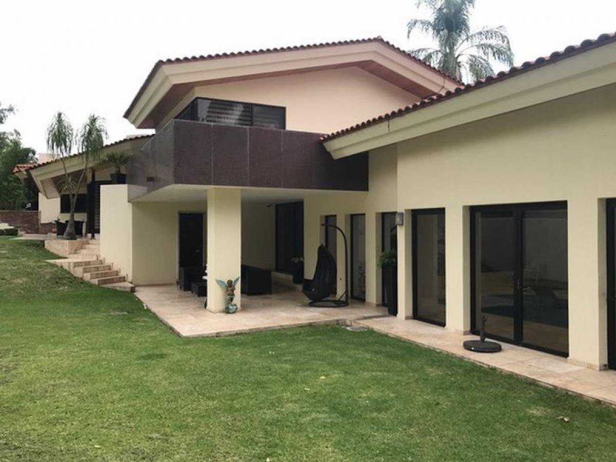 Picture of Home For Sale in San Pedro Tlaquepaque, Jalisco, Mexico