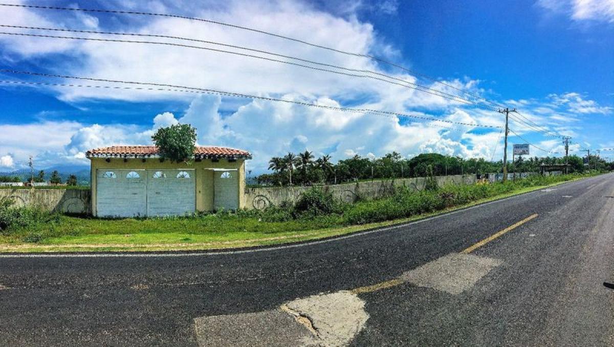 Picture of Residential Land For Sale in Coyuca De Benitez, Guerrero, Mexico