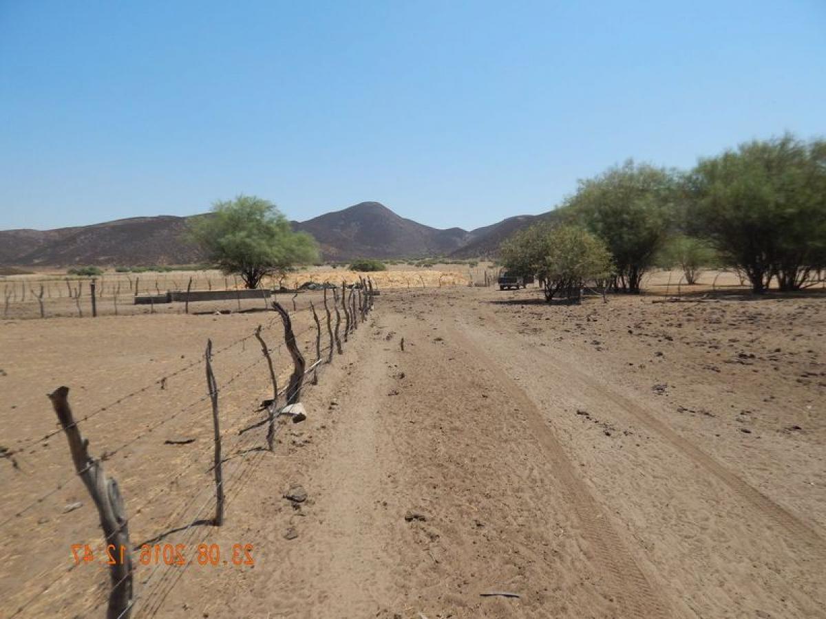 Picture of Home For Sale in Tecate, Baja California, Mexico