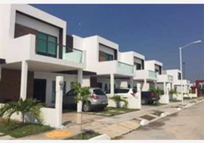 Home For Sale in Nacajuca, Mexico