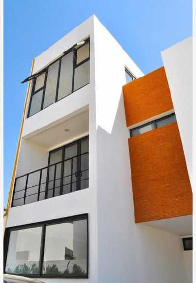 Home For Sale in Naucalpan De Juarez, Mexico