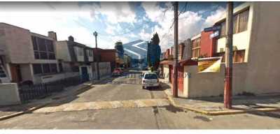 Home For Sale in Tlalnepantla De Baz, Mexico