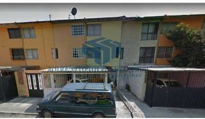 Home For Sale in Tlalnepantla De Baz, Mexico