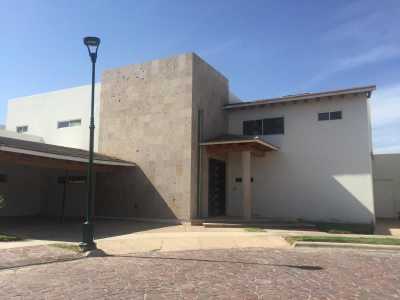 Home For Sale in Playa Vicente, Mexico