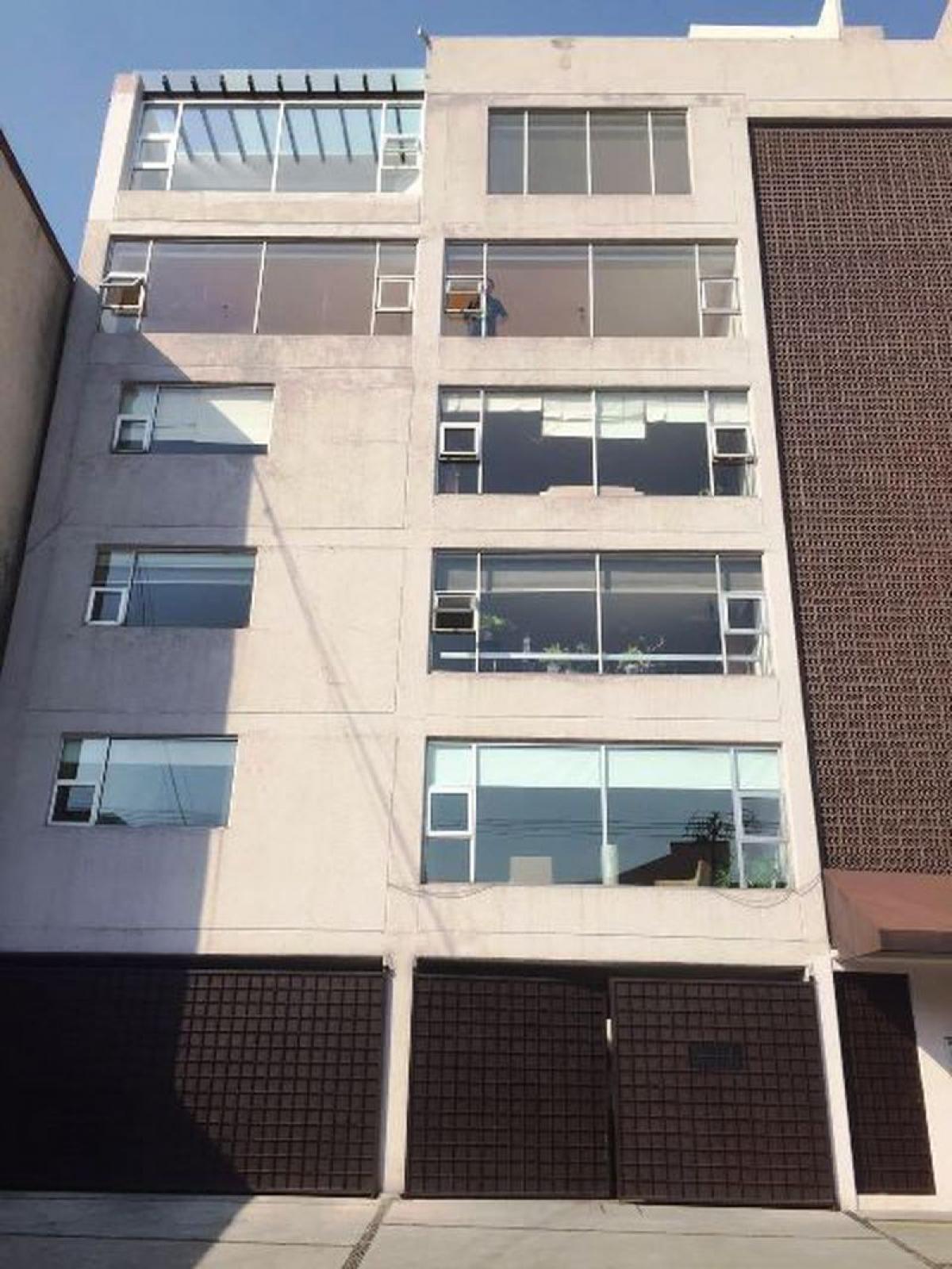 Picture of Apartment For Sale in La Magdalena Contreras, Mexico City, Mexico