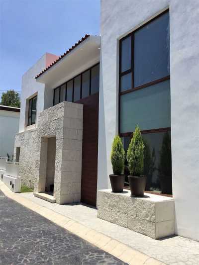 Home For Sale in La Magdalena Contreras, Mexico
