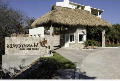 Apartment Building For Sale in Santa Maria Huatulco, Mexico