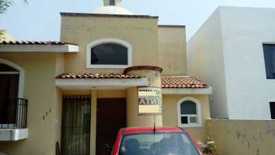 Home For Sale in Huimilpan, Mexico