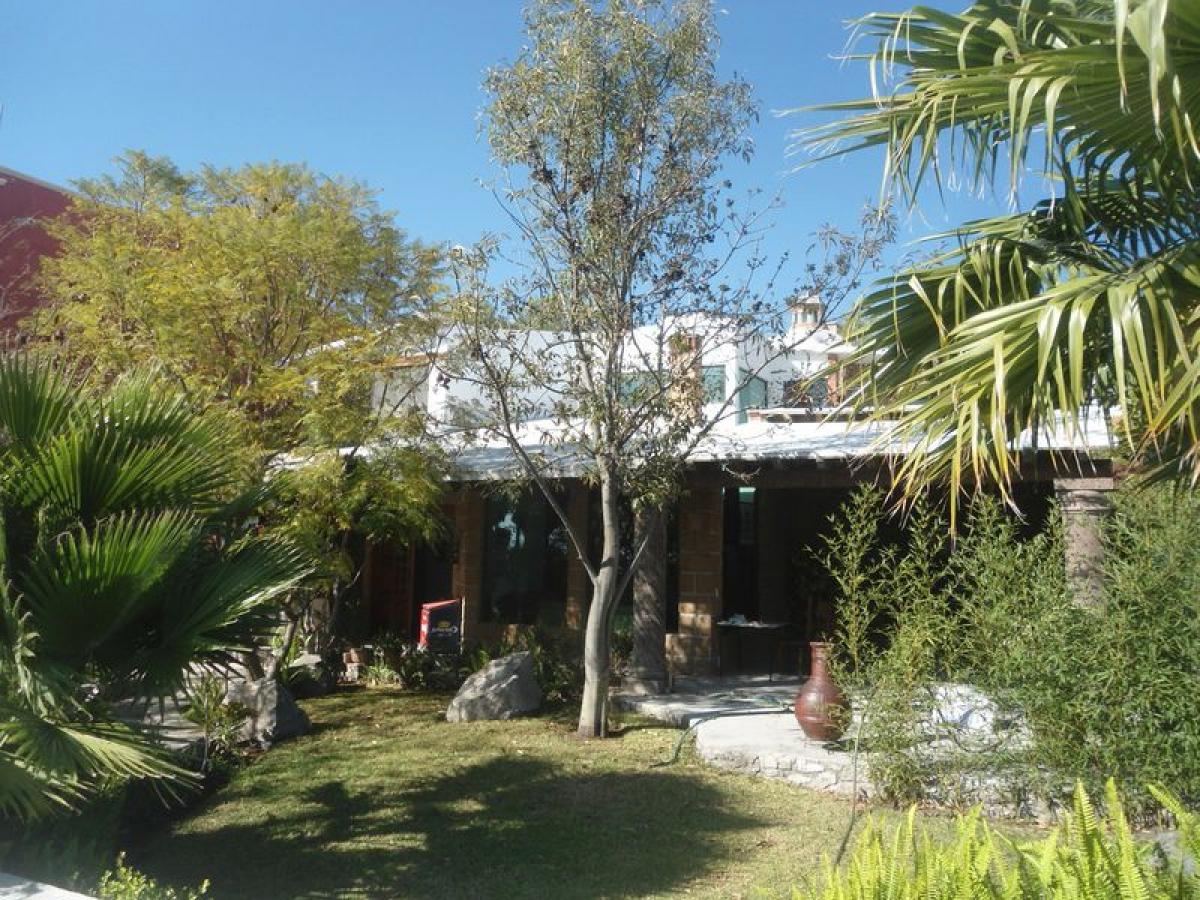 Vista Real y Country Club, Corregidora, Queretaro, Mexico Homes For