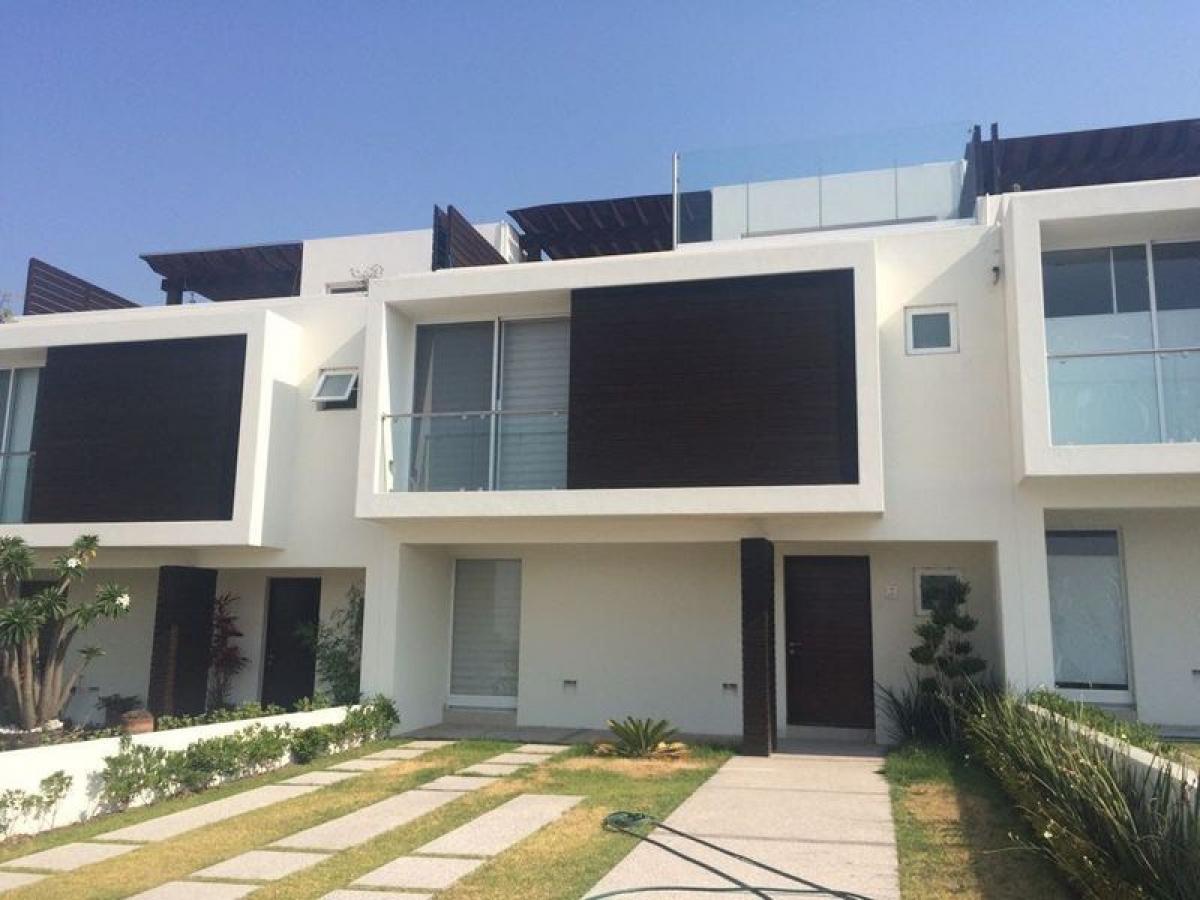 Picture of Home For Sale in Corregidora, Queretaro, Mexico