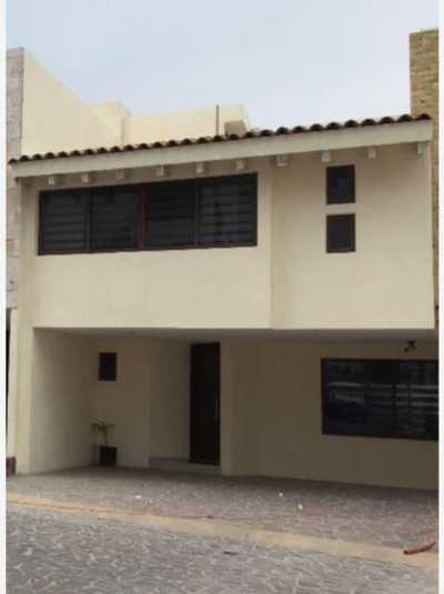 Home For Sale in Leon, Mexico
