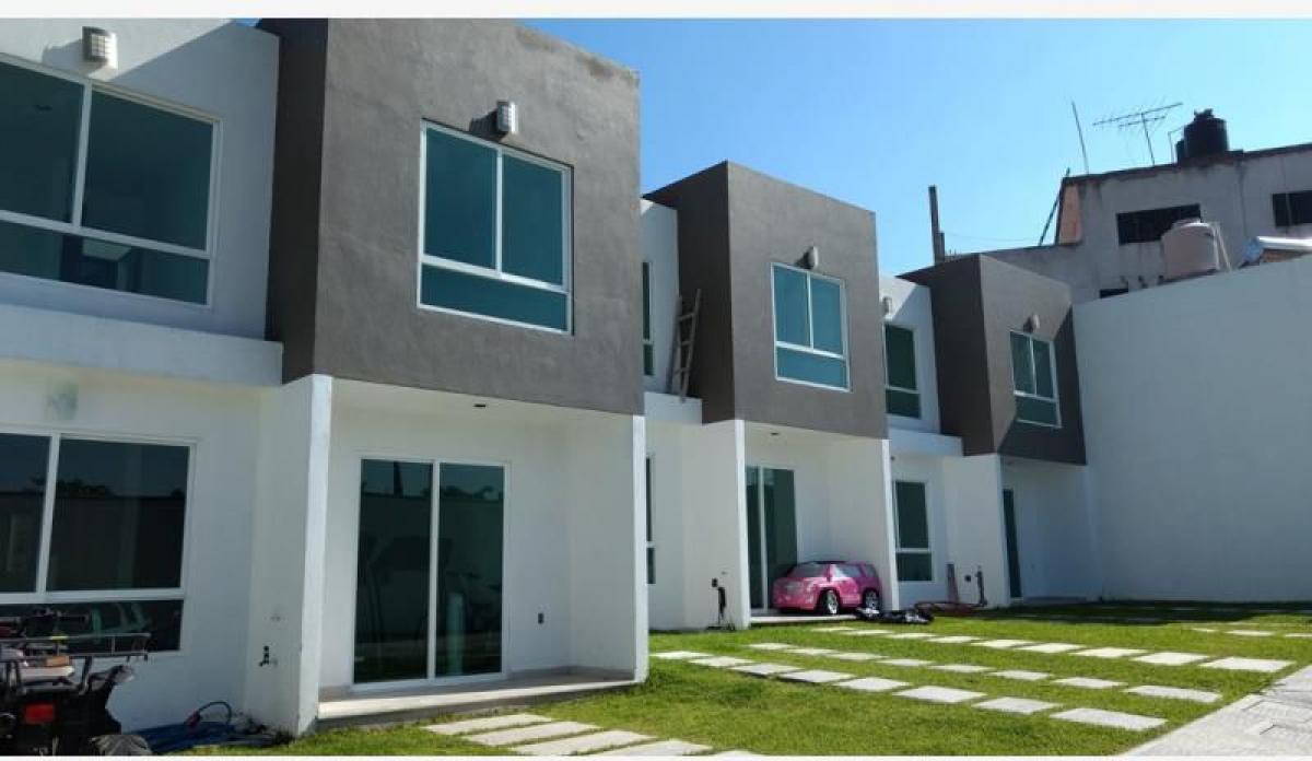 Picture of Home For Sale in Yecapixtla, Morelos, Mexico