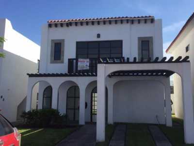 Home For Sale in Veracruz, Mexico