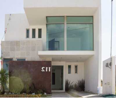 Home For Sale in Mineral De La Reforma, Mexico