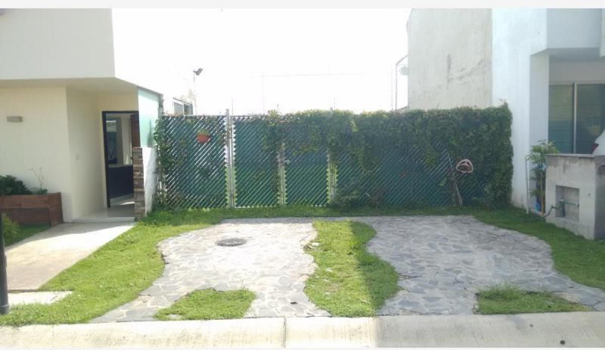 Picture of Residential Land For Sale in Tlajomulco De Zuniga, Jalisco, Mexico