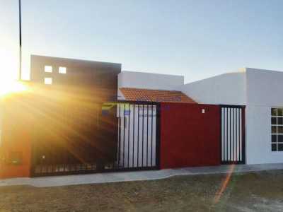 Home For Sale in San Lorenzo Cacaotepec, Mexico