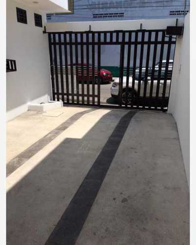 Apartment For Sale in