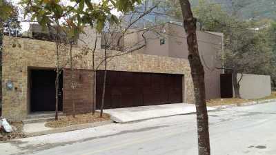 Home For Sale in San Pedro Garza Garcia, Mexico