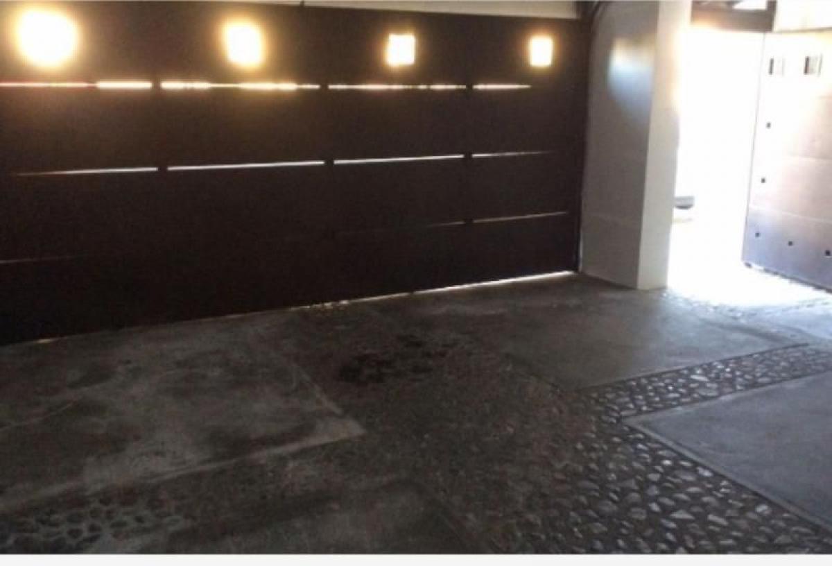 Picture of Home For Sale in Monterrey, Nuevo Leon, Mexico