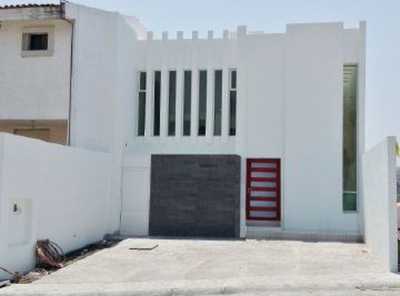 Other Commercial For Sale in Queretaro, Mexico