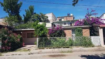 Home For Sale in Hidalgo Del Parral, Mexico