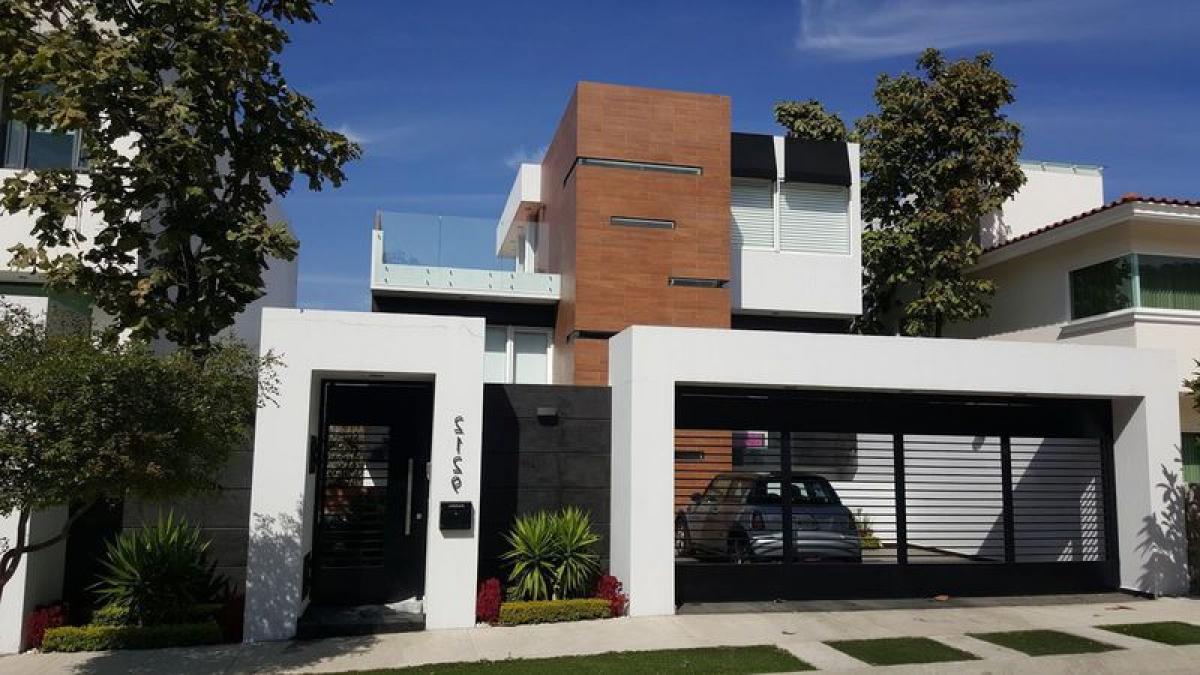 Picture of Home For Sale in Zapopan, Jalisco, Mexico
