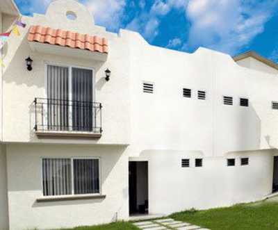 Home For Sale in Silao, Mexico