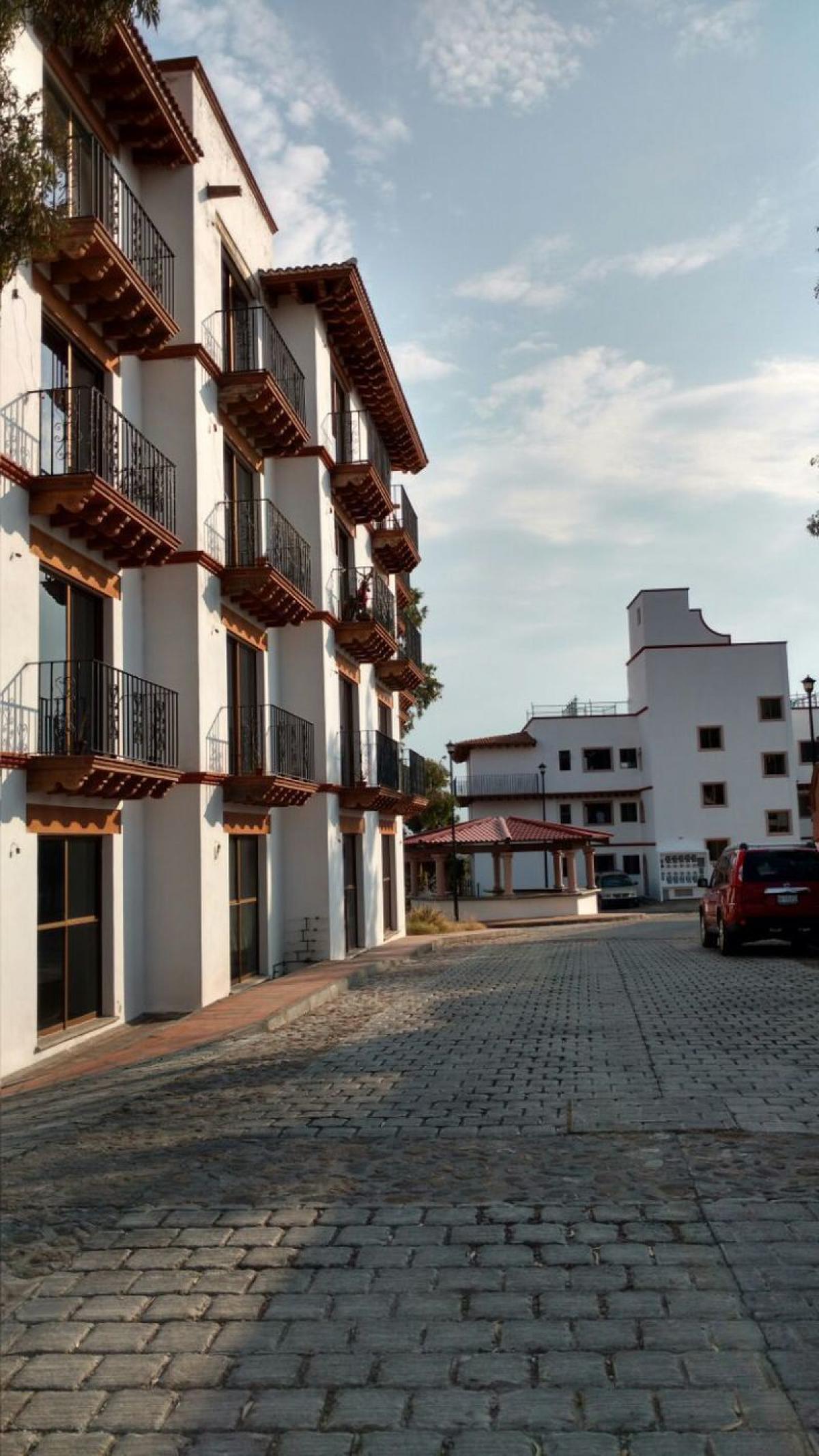 Marfil, Guanajuato, Guanajuato, Mexico Apartments For Sale at GLOBAL