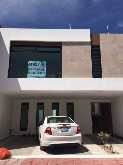 Home For Sale in Leon, Mexico